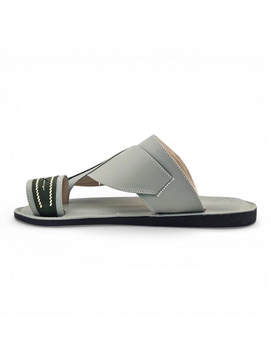 Multi-Color Embroidered Arabic Sandals