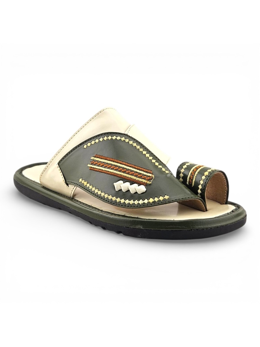 Boys Embroidered Toe-Loop Sharqi Arabic Sandals
