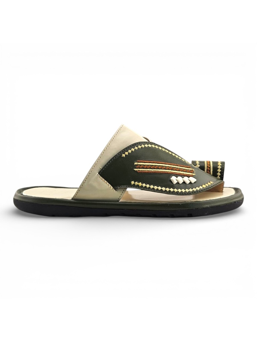 Boys Embroidered Toe-Loop Sharqi Arabic Sandals