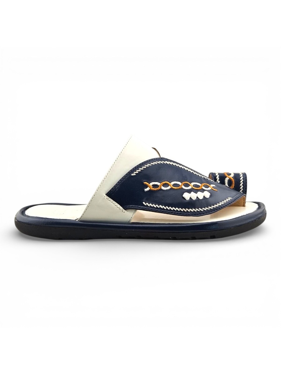 Boys Embroidered Toe-Loop Sharqi Arabic Sandals