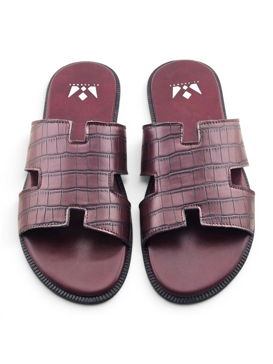 Men Burgundy Croc-Embossed Slide Sandals
