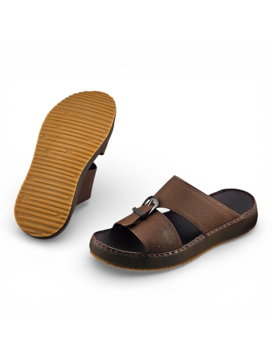Men Olive Casual Sandals with Buckle Detail