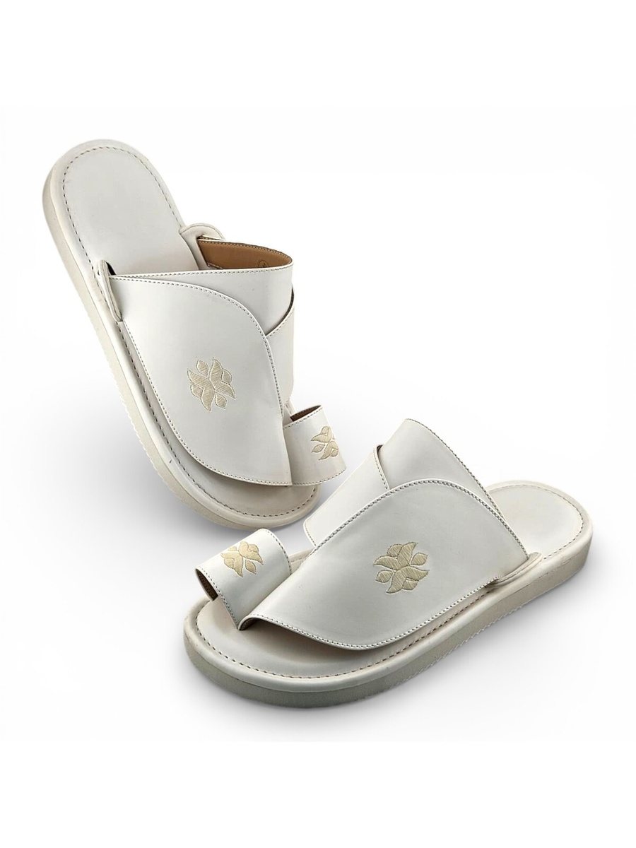 Men White Emirati Sandals with Elegant Embroidery