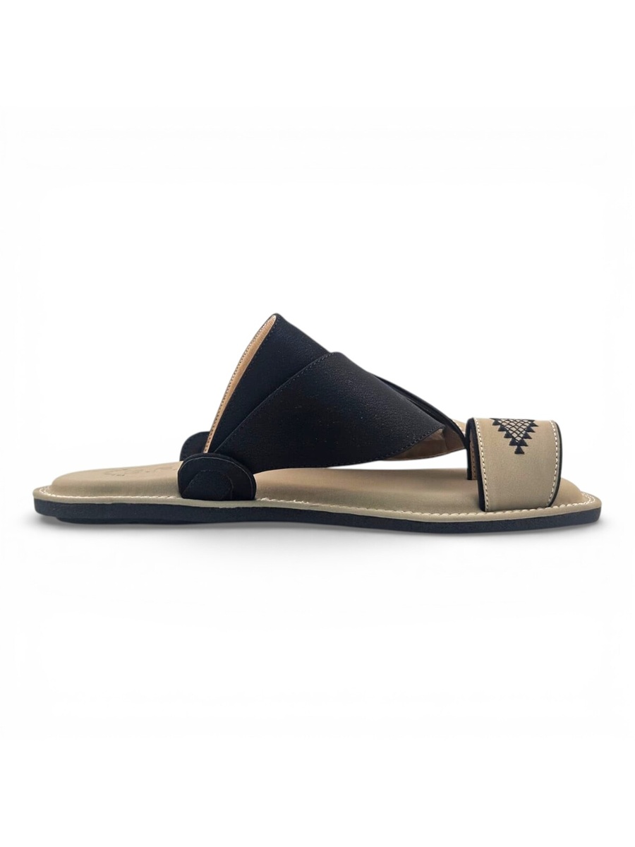 Men Silver Arabic Sandals - Traditional and Elegant Footwear