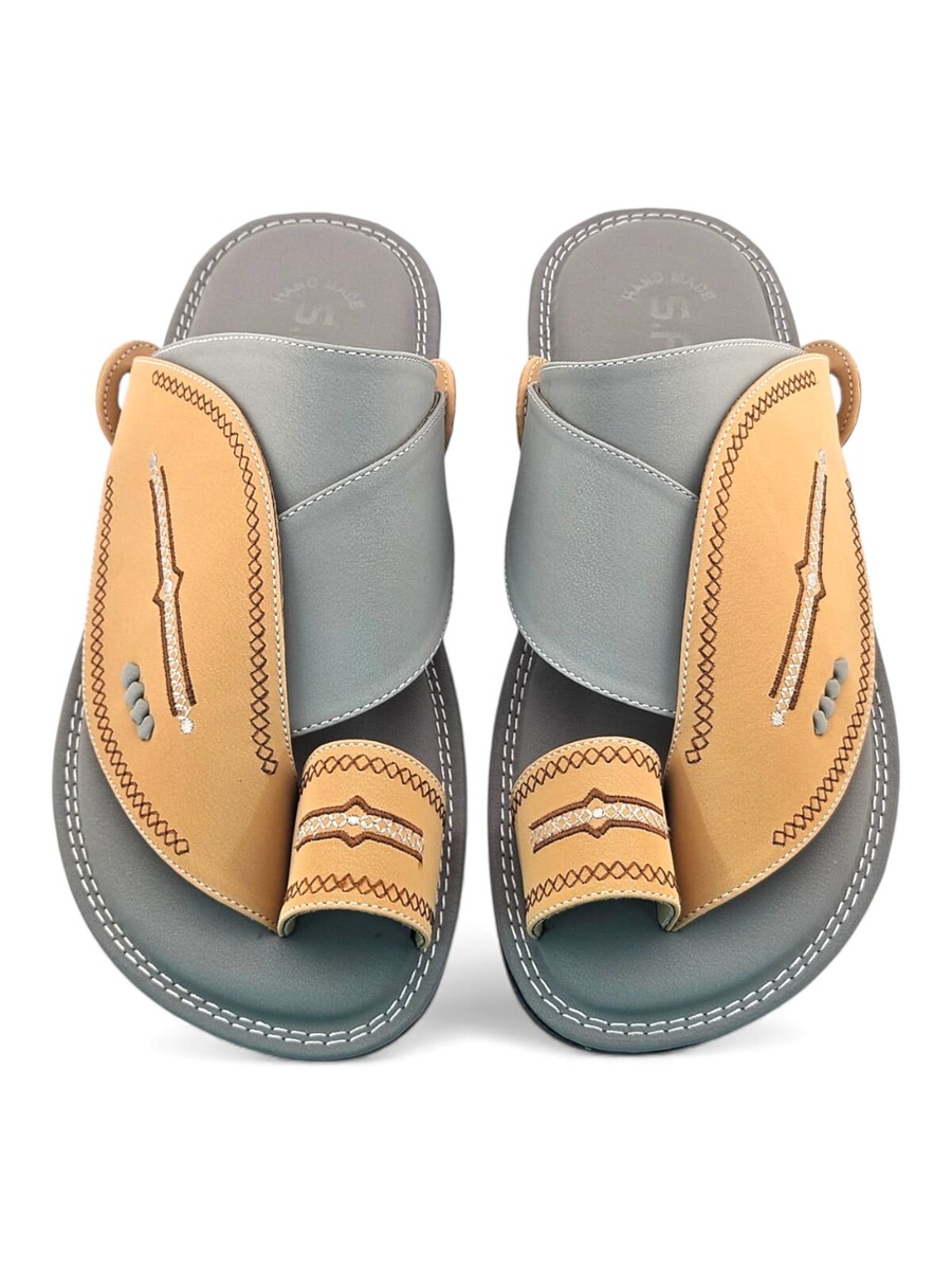 Men Beige Arabic Leather Sandals - Traditional Emirati Style