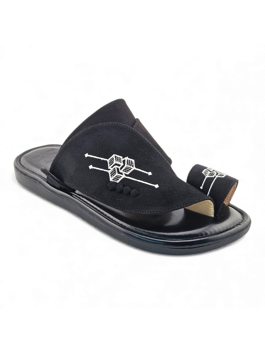 Men Black Embroidered Arabic Sandals
