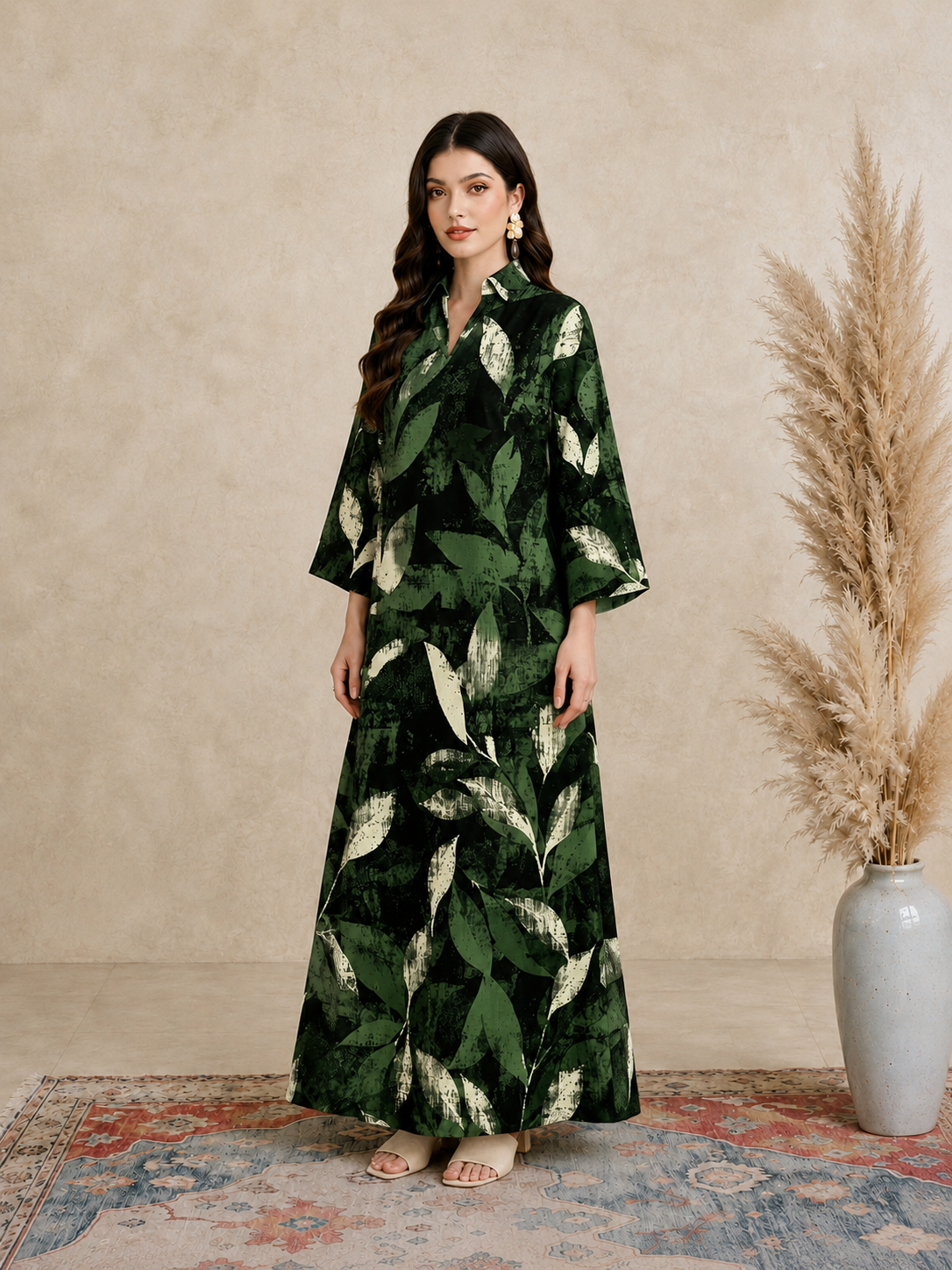Black Leaf Print Open Collar Jalabiya