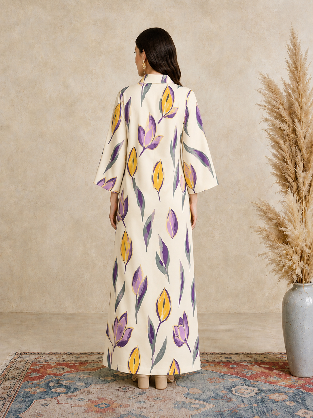 Beige Floral Print Open Collar Jalabiya