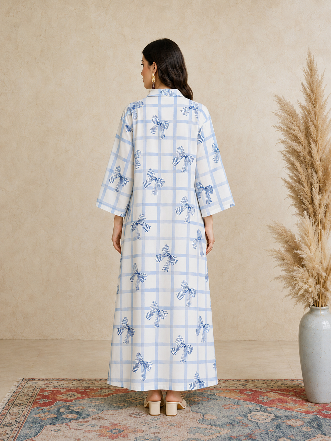 Blue Checked Bow Print Open Collar Jalabiya