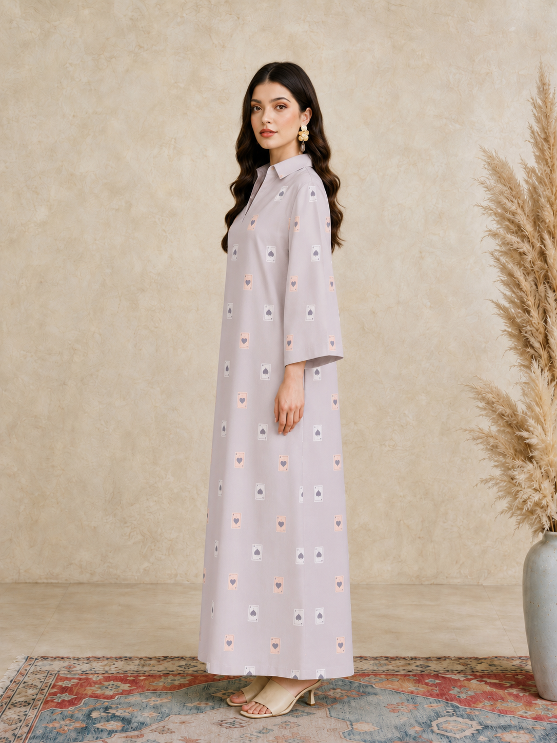 Pink Heart Print Open Collar Jalabiya