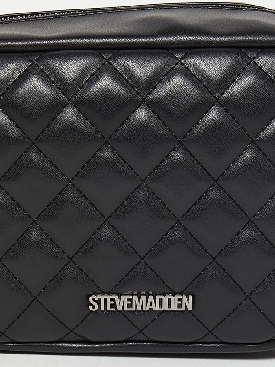 Men Black Quilted Zip Wash Bag