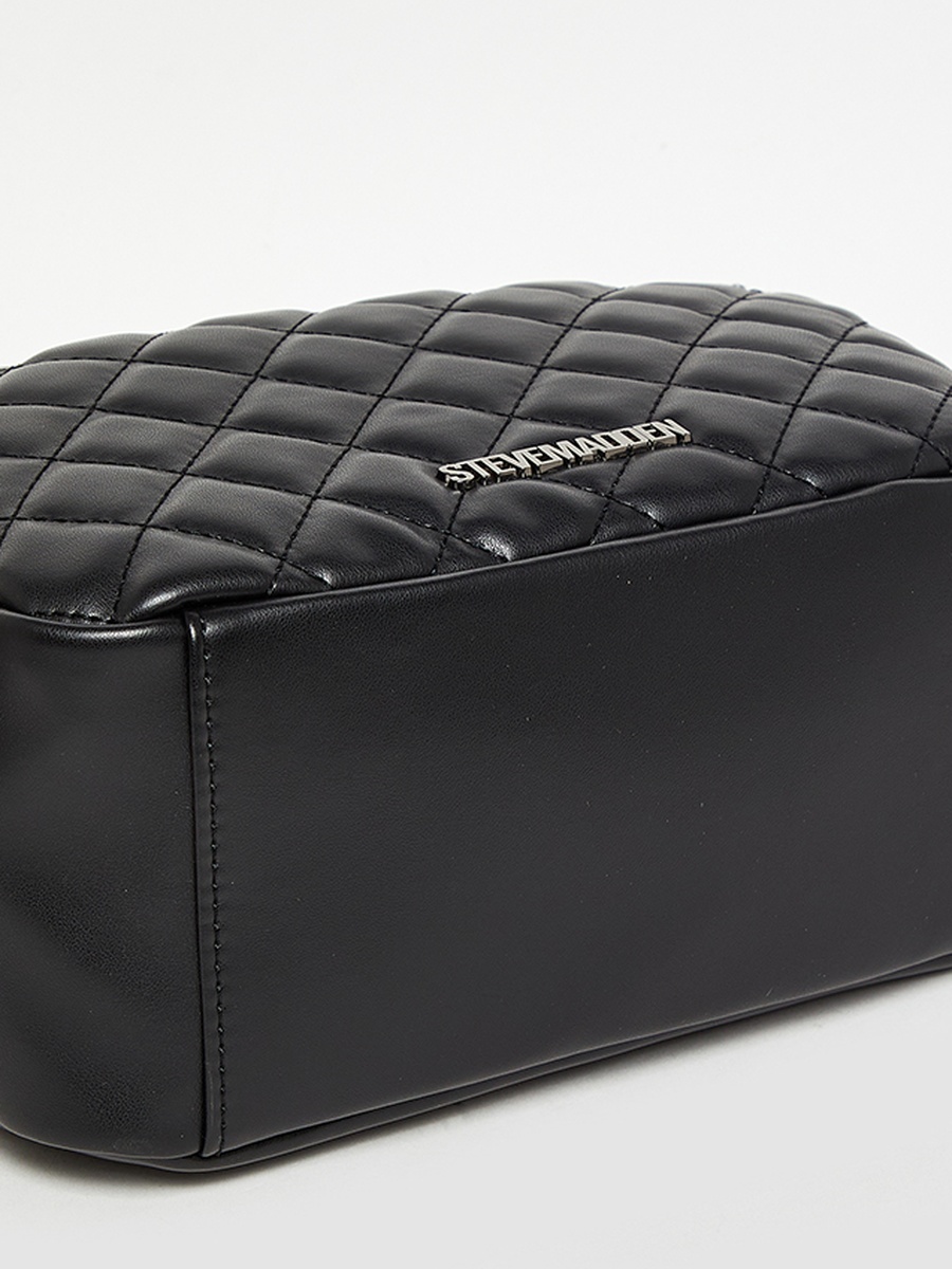 Men Black Quilted Zip Wash Bag