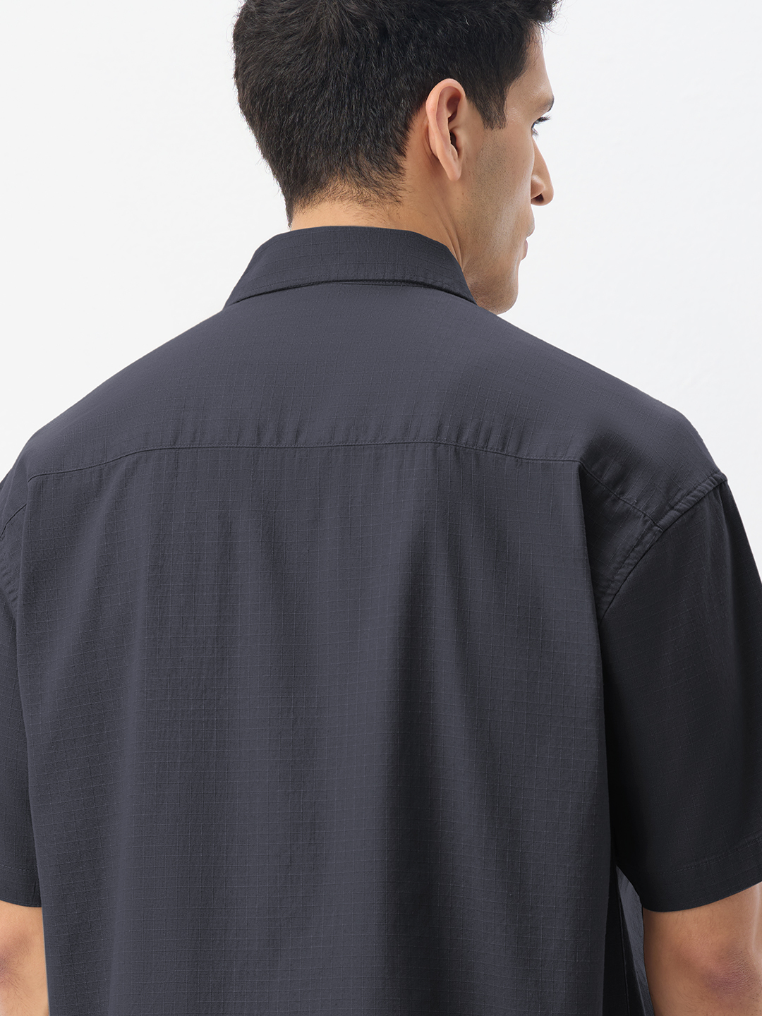 Men Thundercloud Grey Plain Peter Pan Collar Zipper Shirt