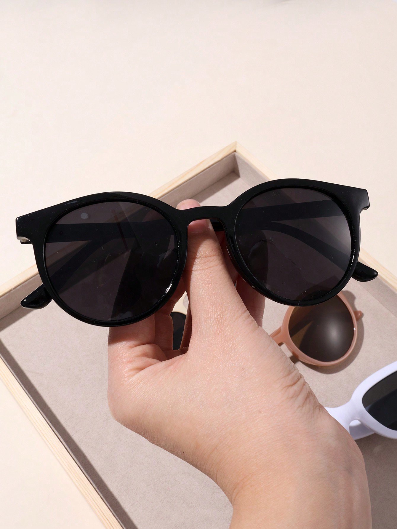 Pack of 8 - Multi-Color Geometric Sunglasses