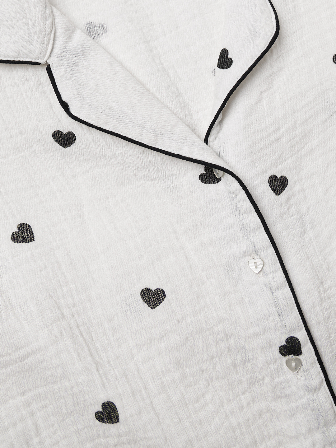 White Crinkled Heart Print Regular Fit Shirt