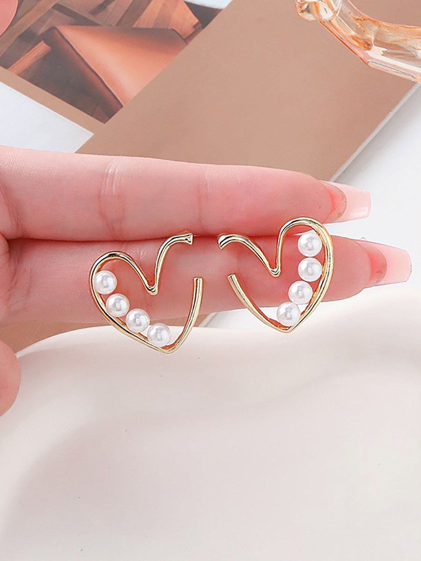 Gold Heart Pearl Stud Earrings for Casual Wear
