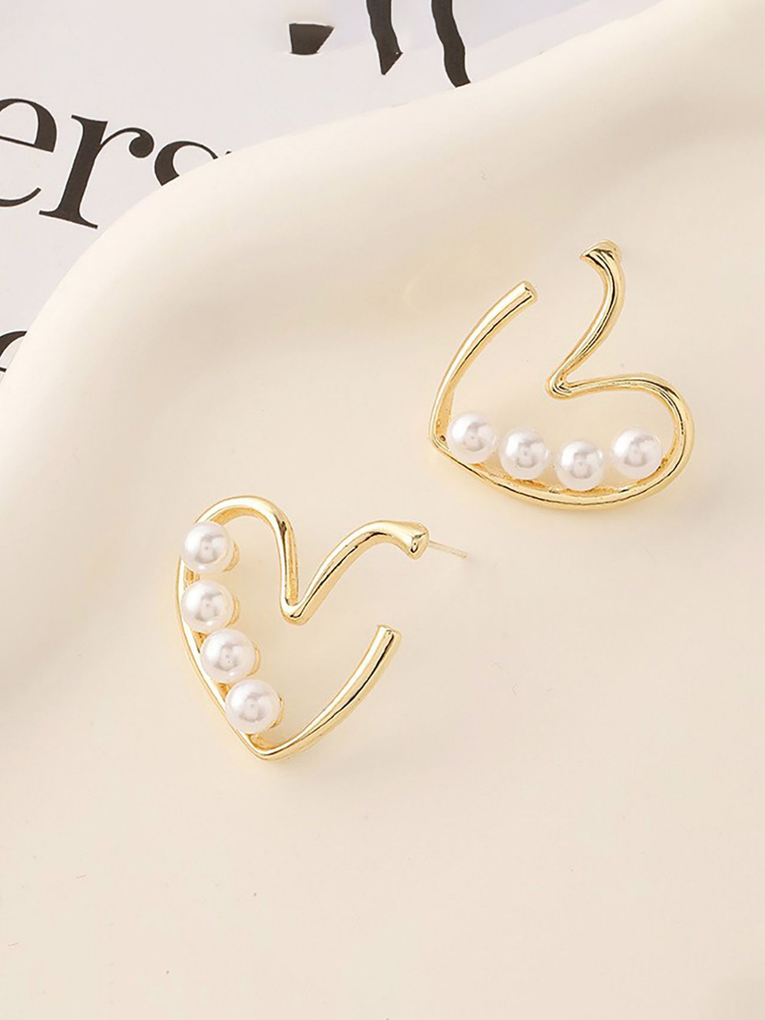Gold Heart Pearl Stud Earrings for Casual Wear