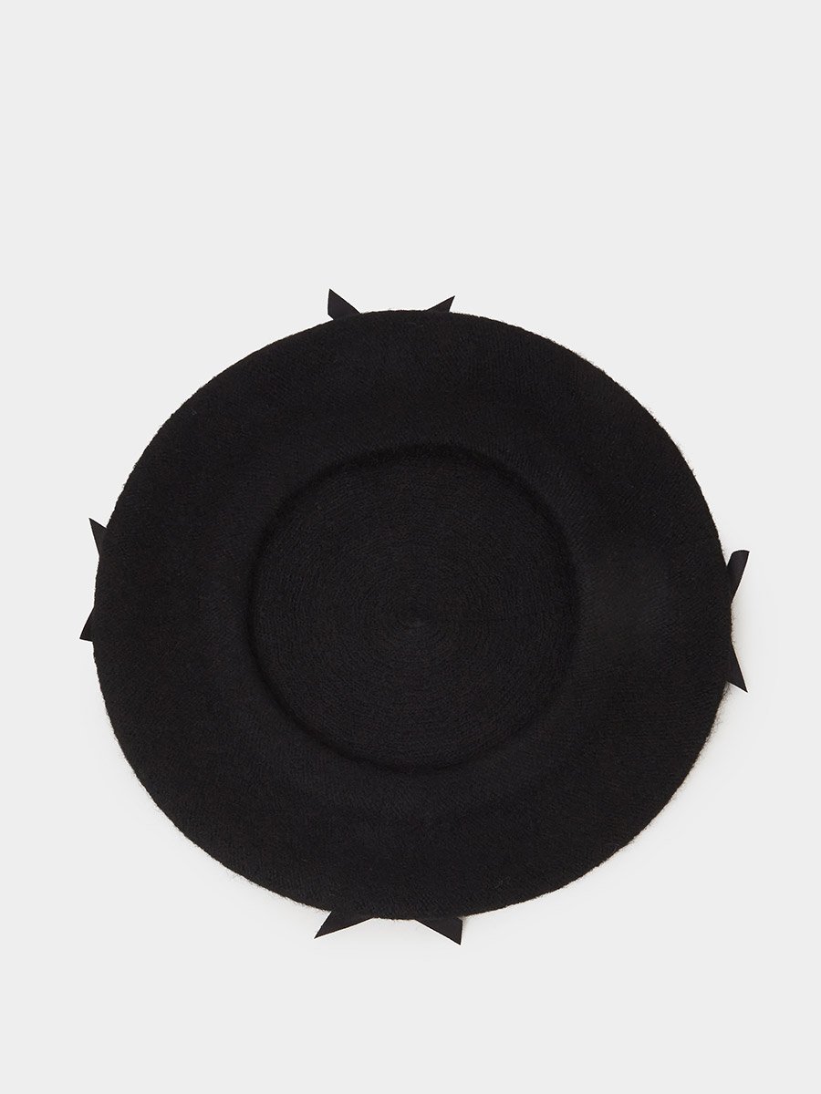 Black Sloid Velvet Bow Detail Beret