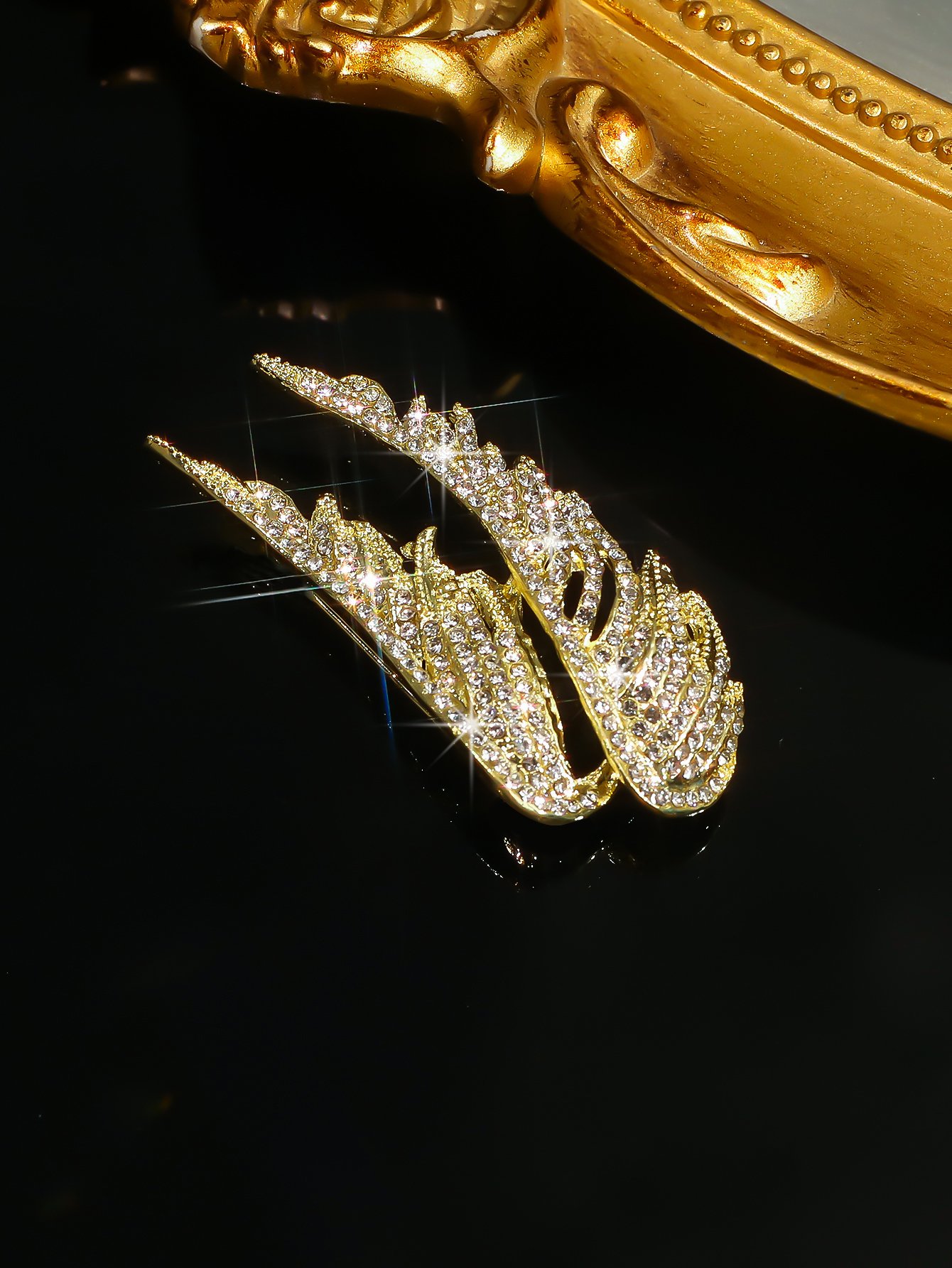 Sparkling Gold Angel Wing Brooch Pin for Women