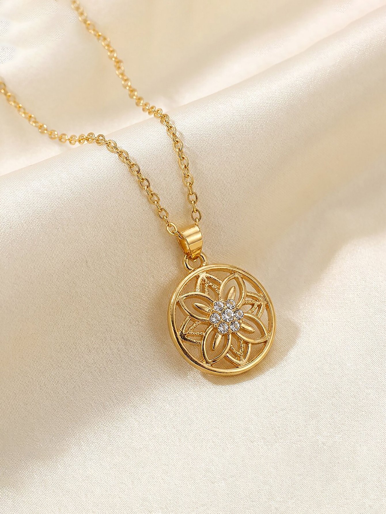 Gold Flower Pendant Necklace and Stud Earrings Set
