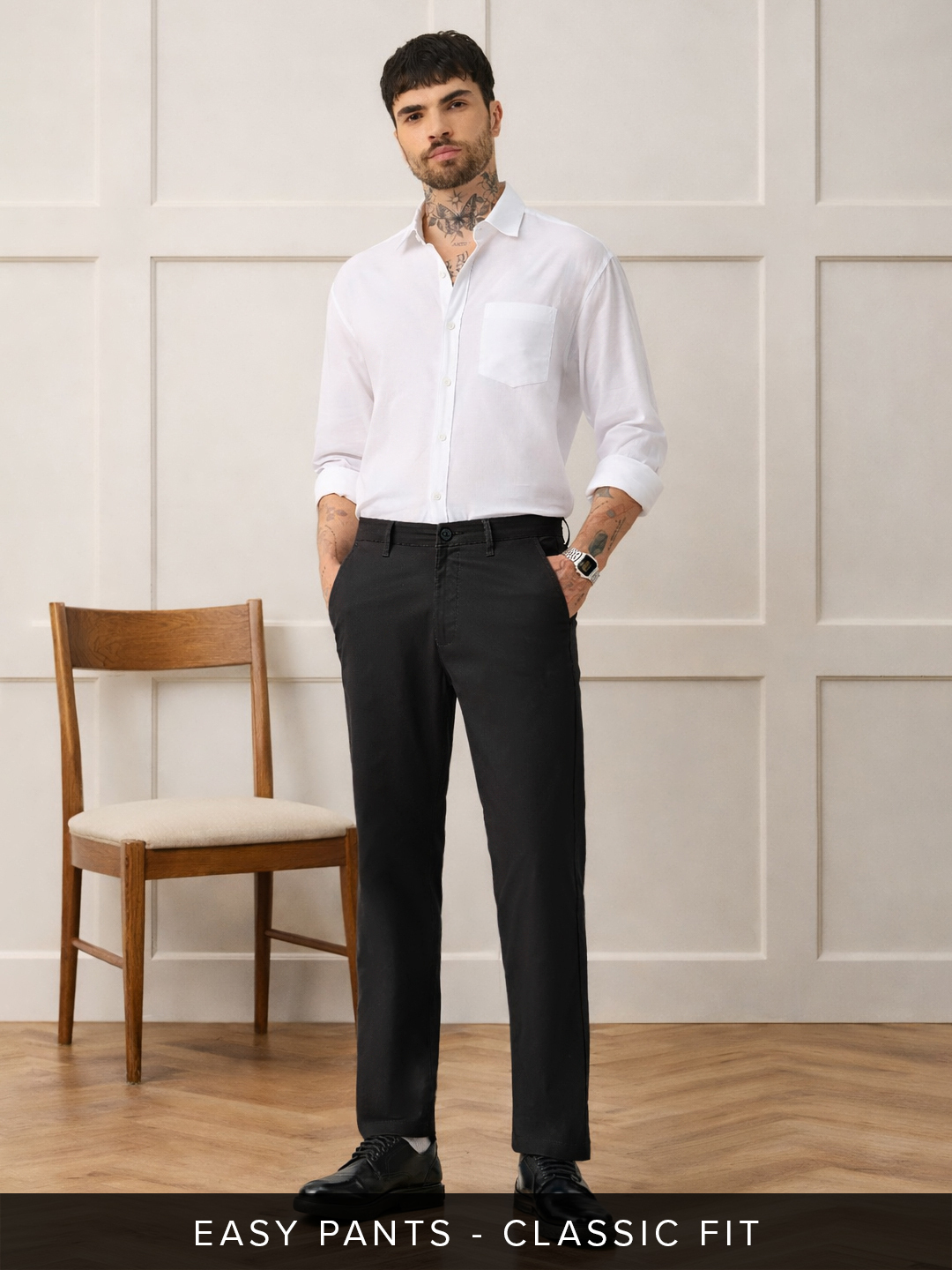 Men Black Classic Fit Trousers