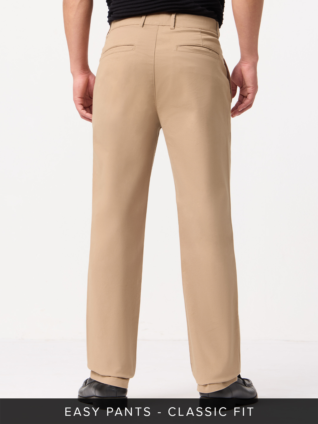 Men Classic Fit Brown Trousers