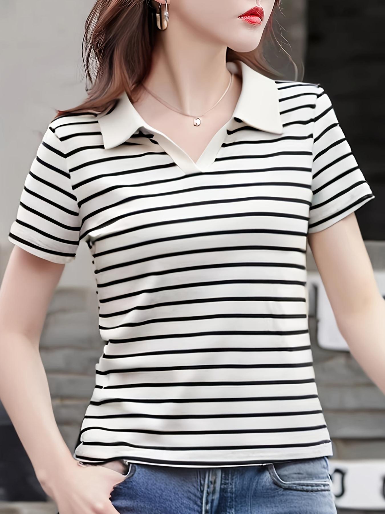 White Striped V-Neck Short Sleeves Polo T-Shirt