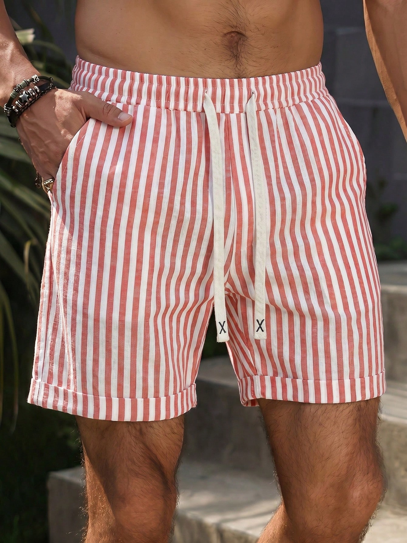 Red Striped Drawstring Waist Casual Shorts