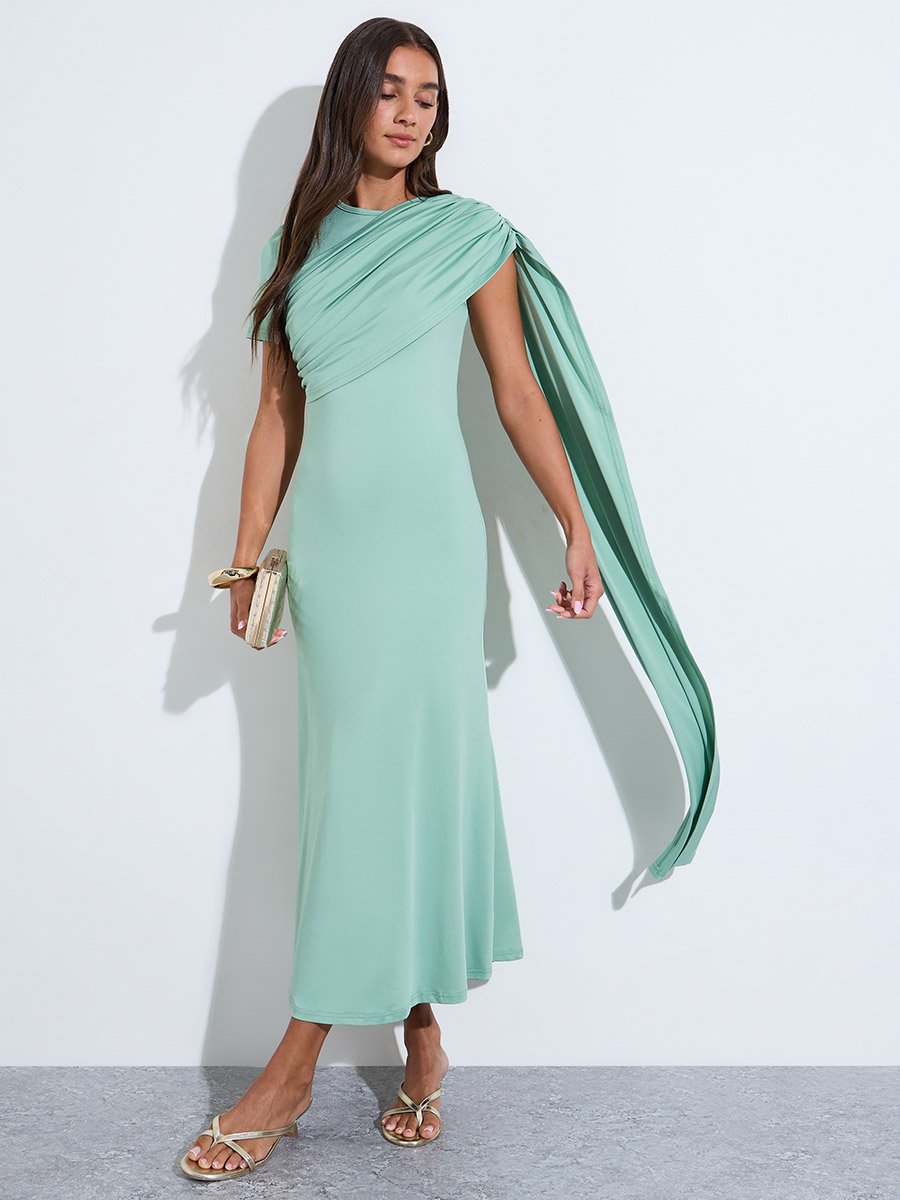 Mint Green Solid Short Sleeves Midi Dress with Shawl