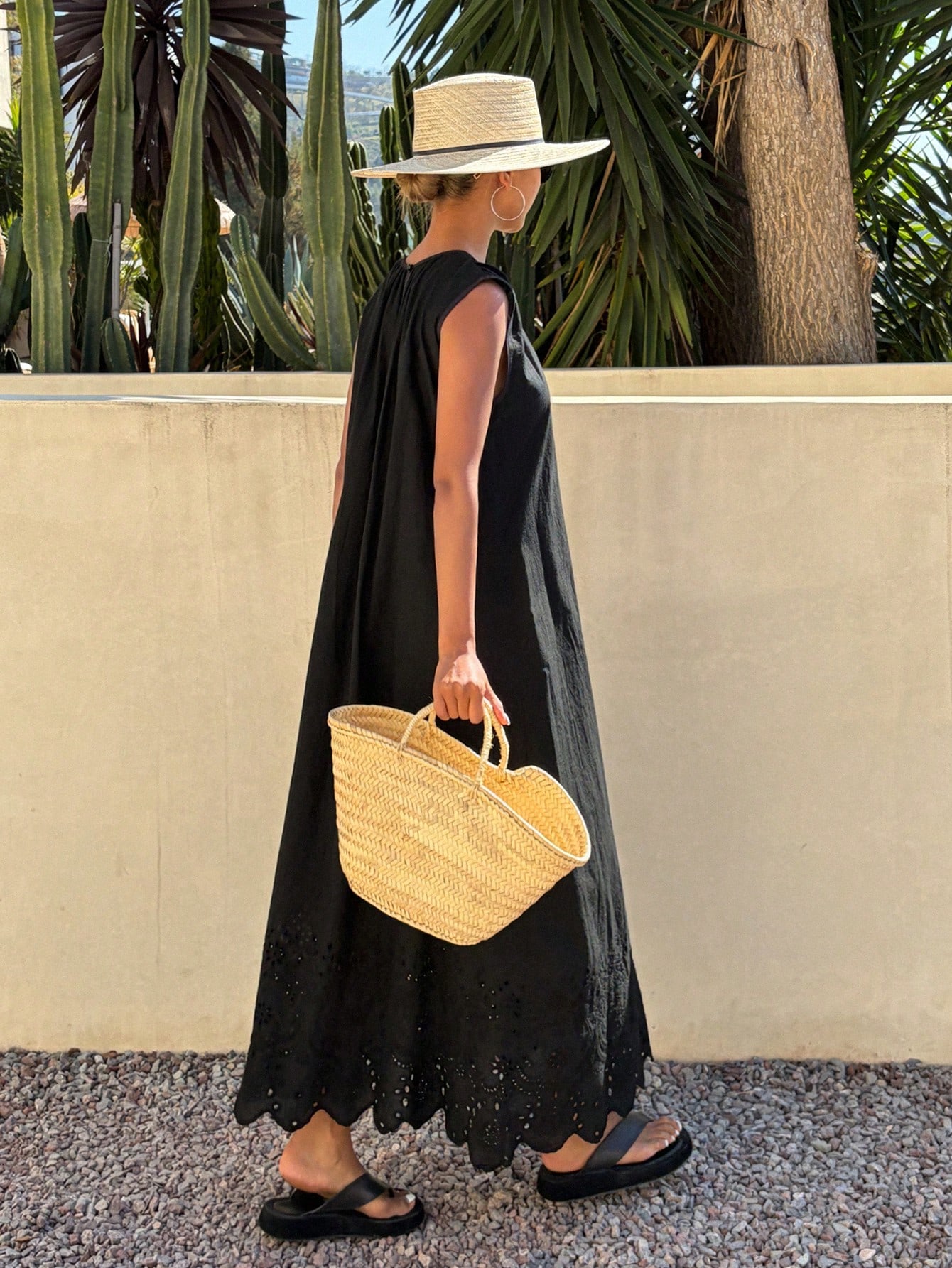 Black Sleeveless A-Line Maxi Dress with Eyelet Hem