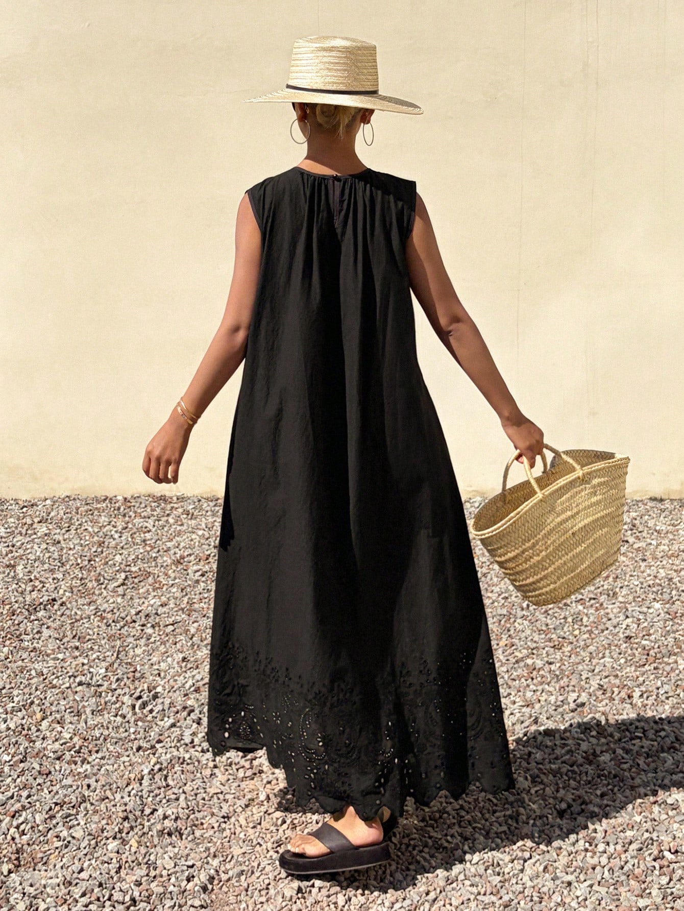 Black Sleeveless A-Line Maxi Dress with Eyelet Hem
