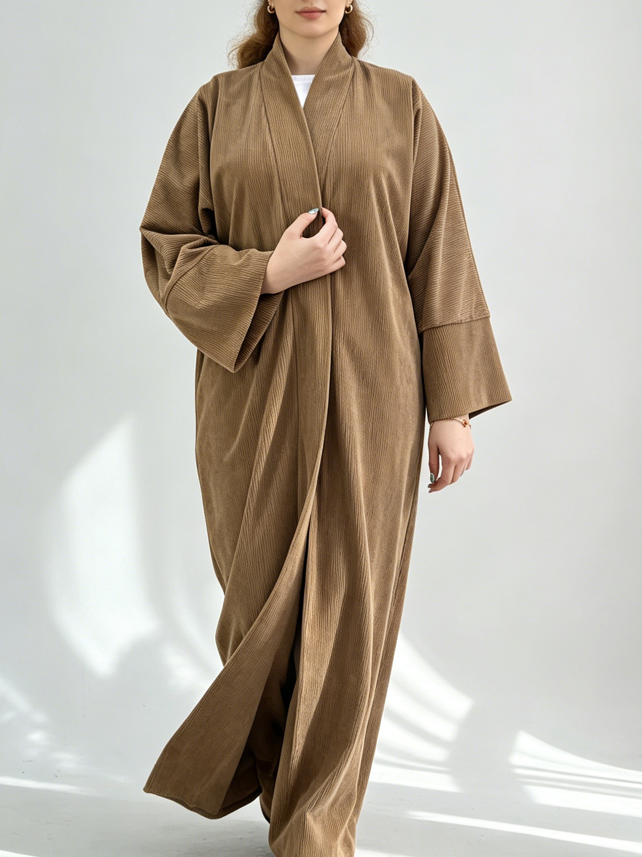 عباية لون بيج