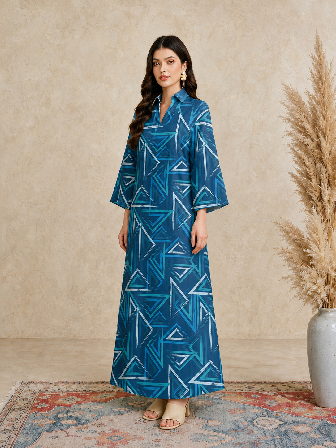 Blue Geometric Print Open Collar Jalabiya