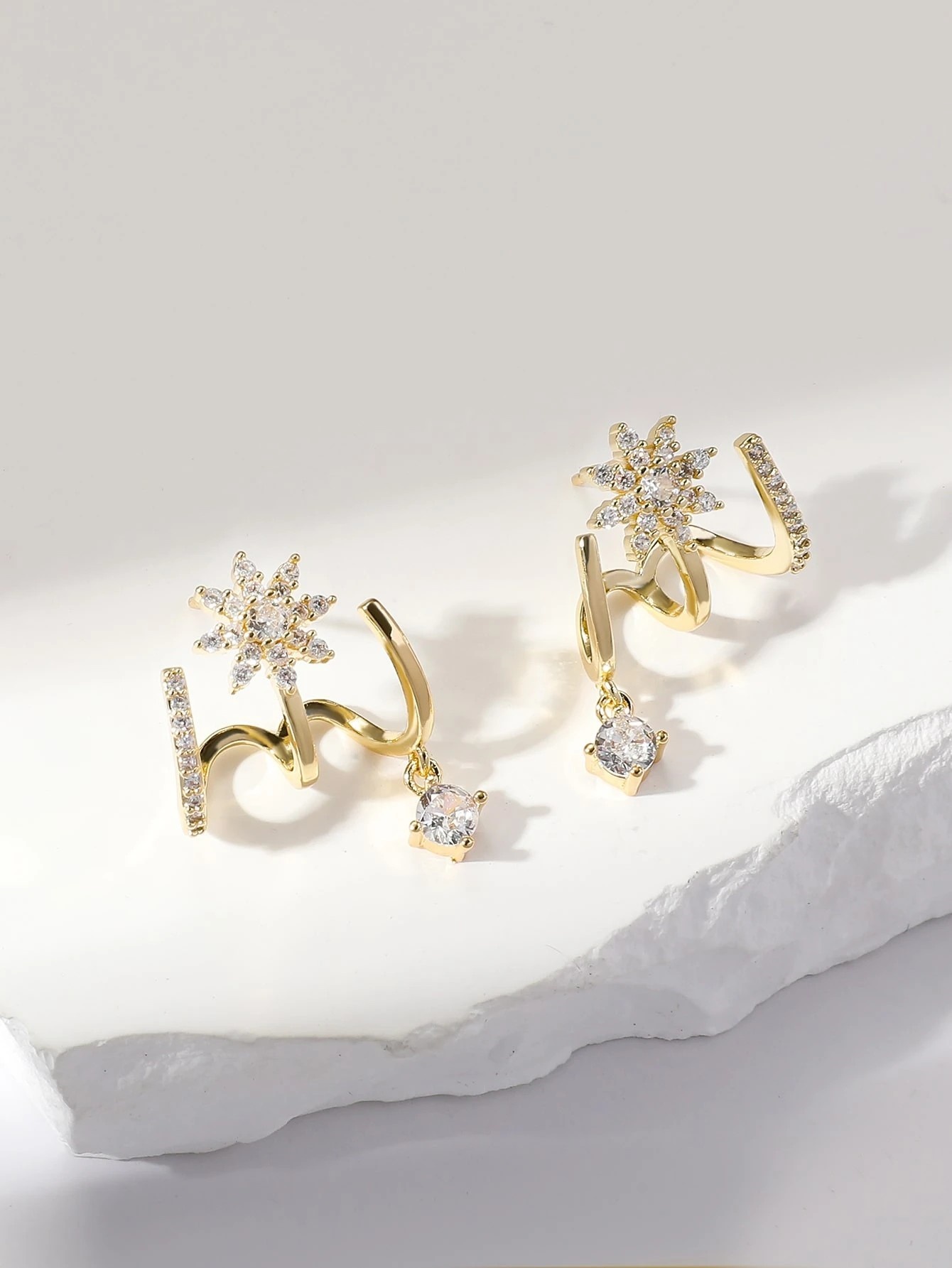 Gold Star Rhinestone Ear Cuffs with Dangle Charm - Casual 