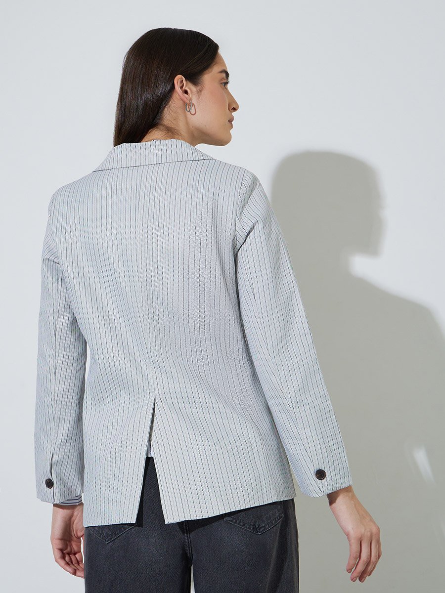 Grey Checked Buttoned Casual Blazer 