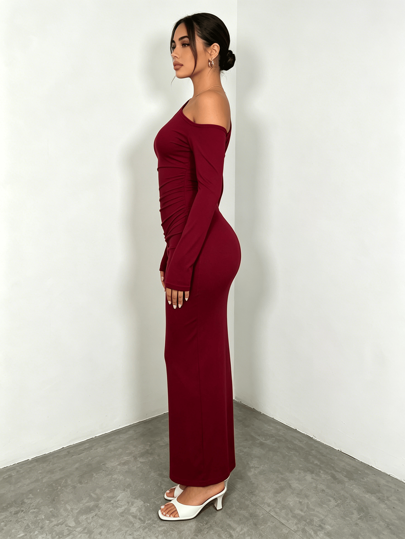 Burgundy Long Sleeve Ruched Waist Bodycon Maxi Dress