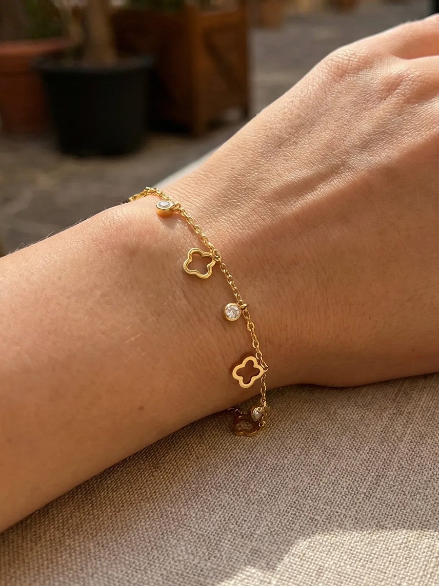 Gold Plated Clover Charm Bracelet with Zircon for Women.