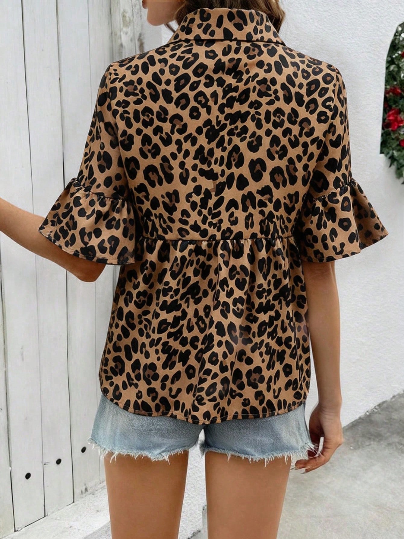 Leopard Print Ruffled Sleeve Peplum Shirt