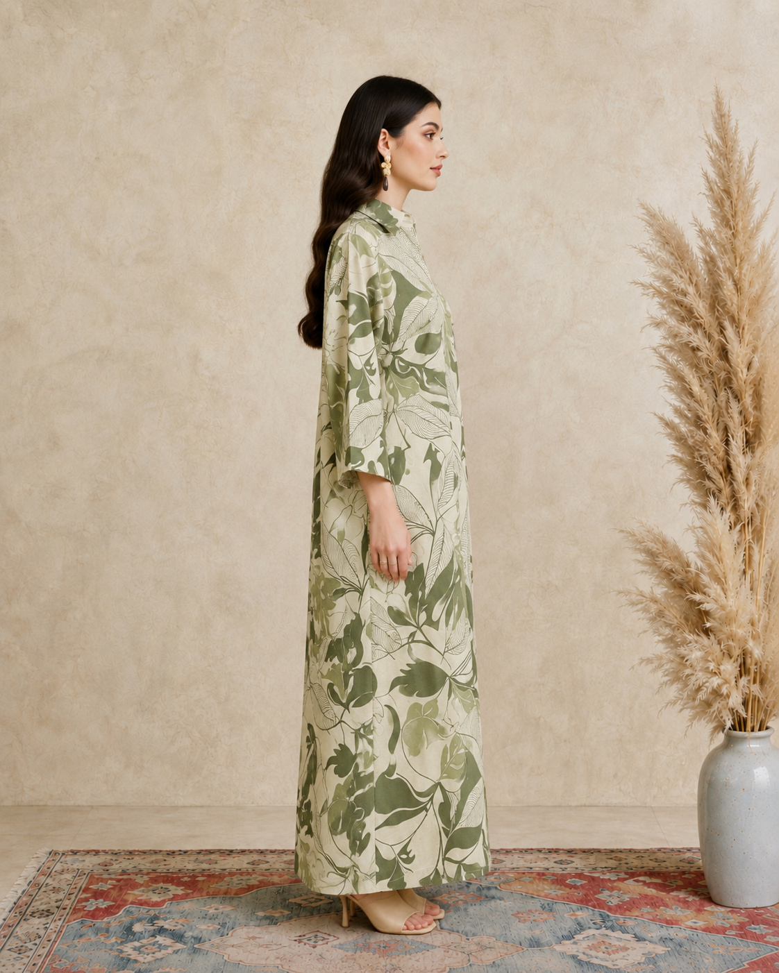 Green Leaf Print Open Collar Jalabiya