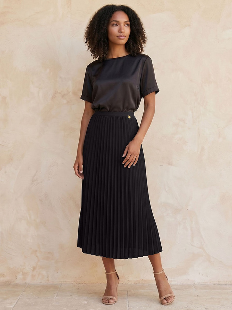 Midi Length Skirt with Pleated Detail