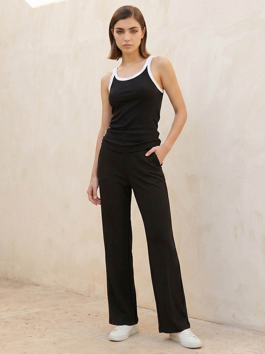 Straight Fit Mid-Rise Pants