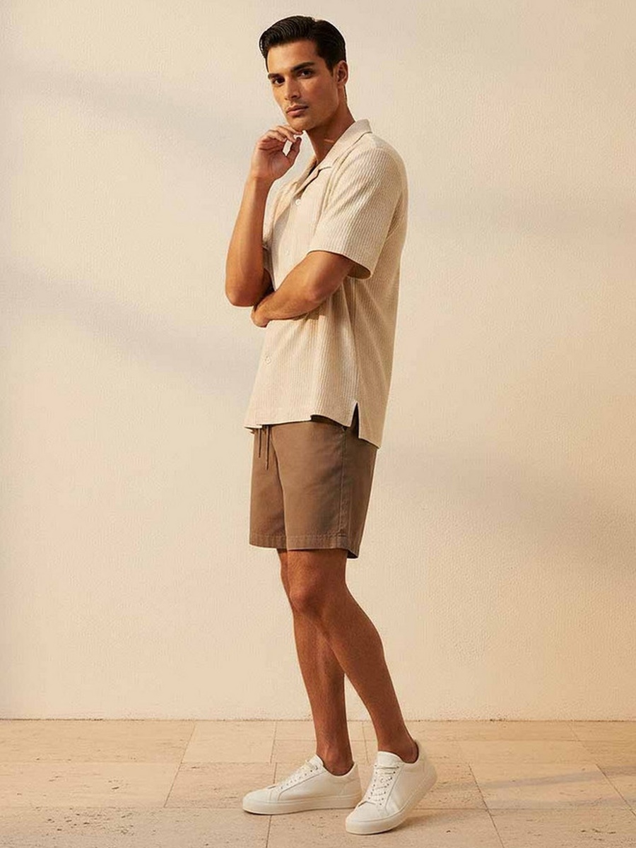 Regular Fit Camp Collar Textured Short Sleeves Shirt