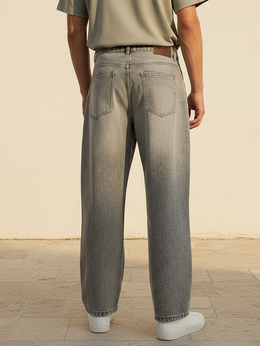 Baggy Fit Mid-Rise Jeans
