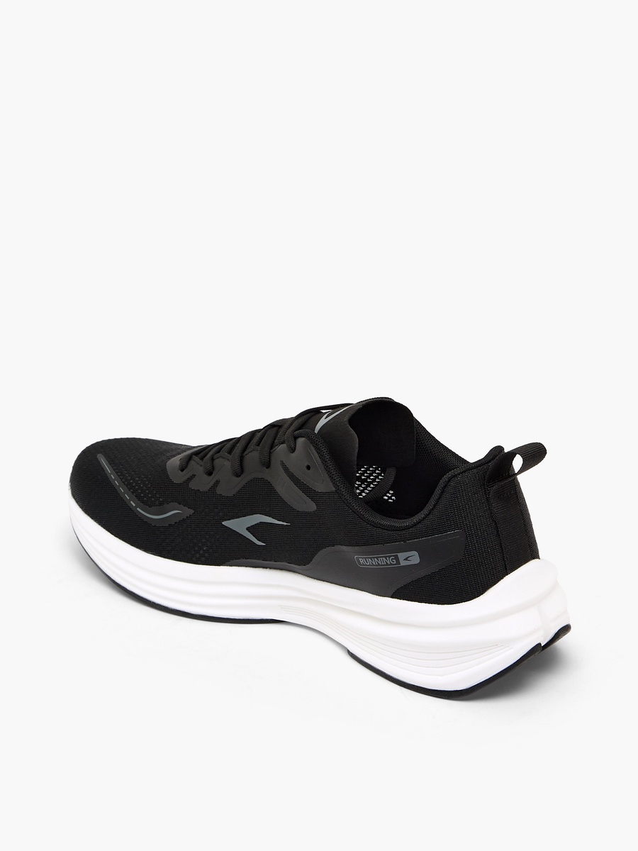 Men Lace-Up Sports Shoes