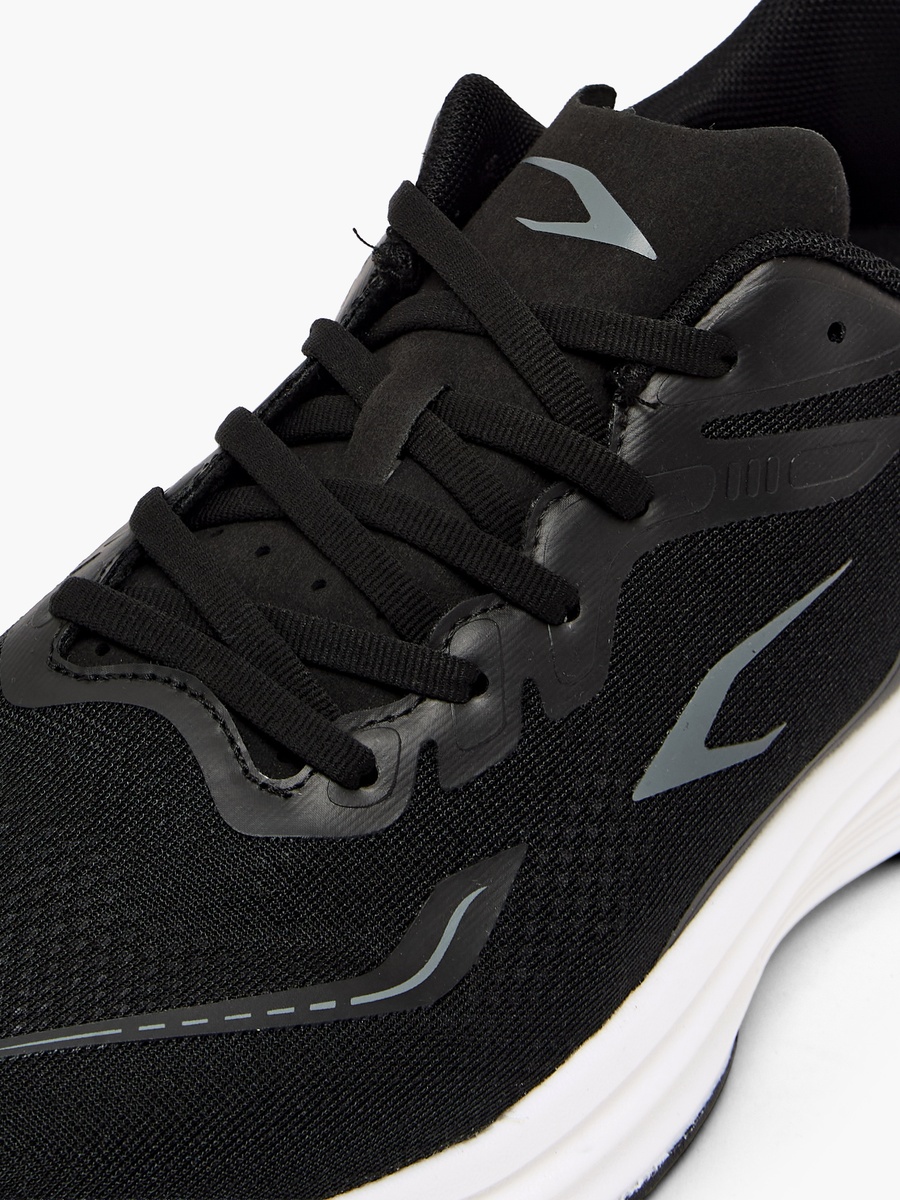 Men Lace-Up Sports Shoes