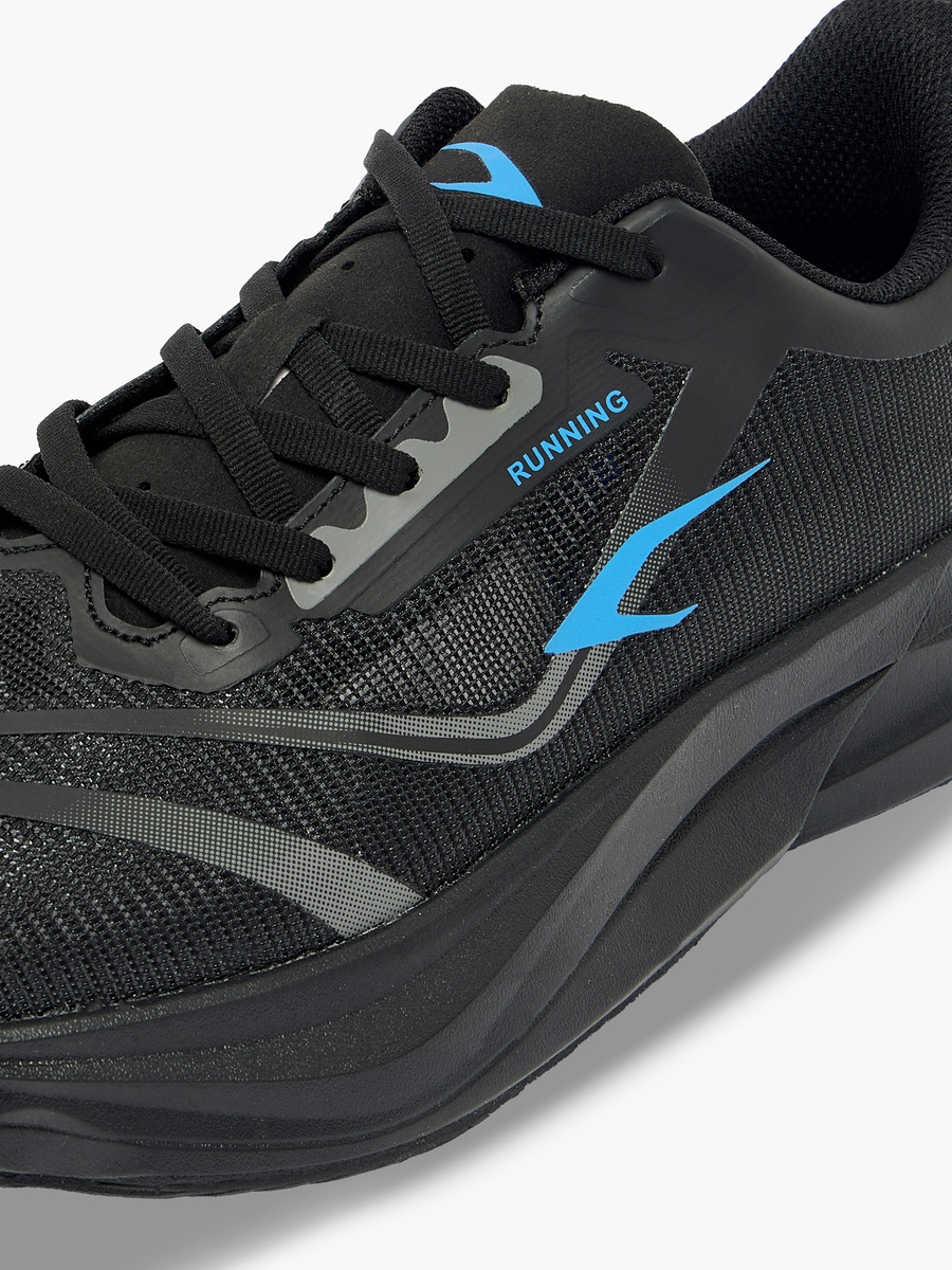 Men Lace-Up Sports Shoes