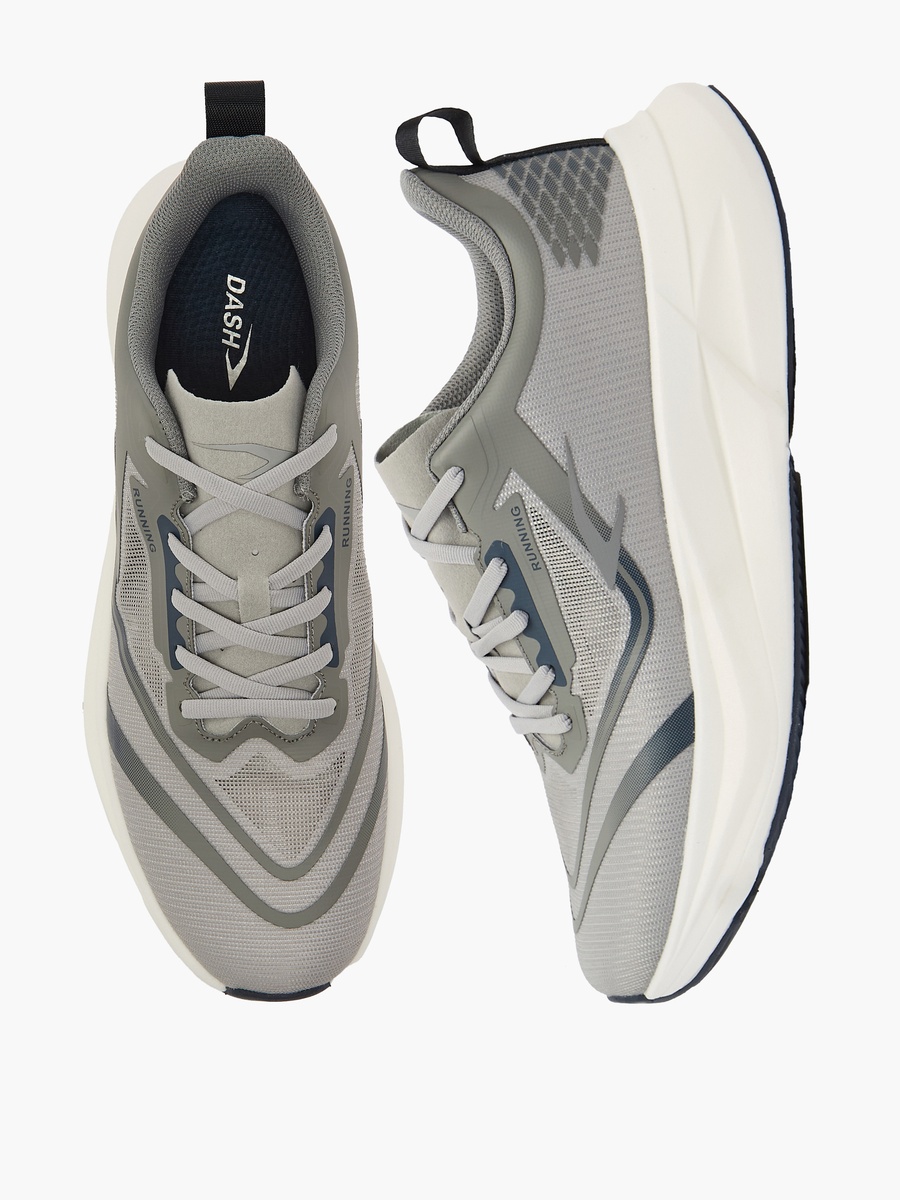 Men Lace-Up Sports Shoes