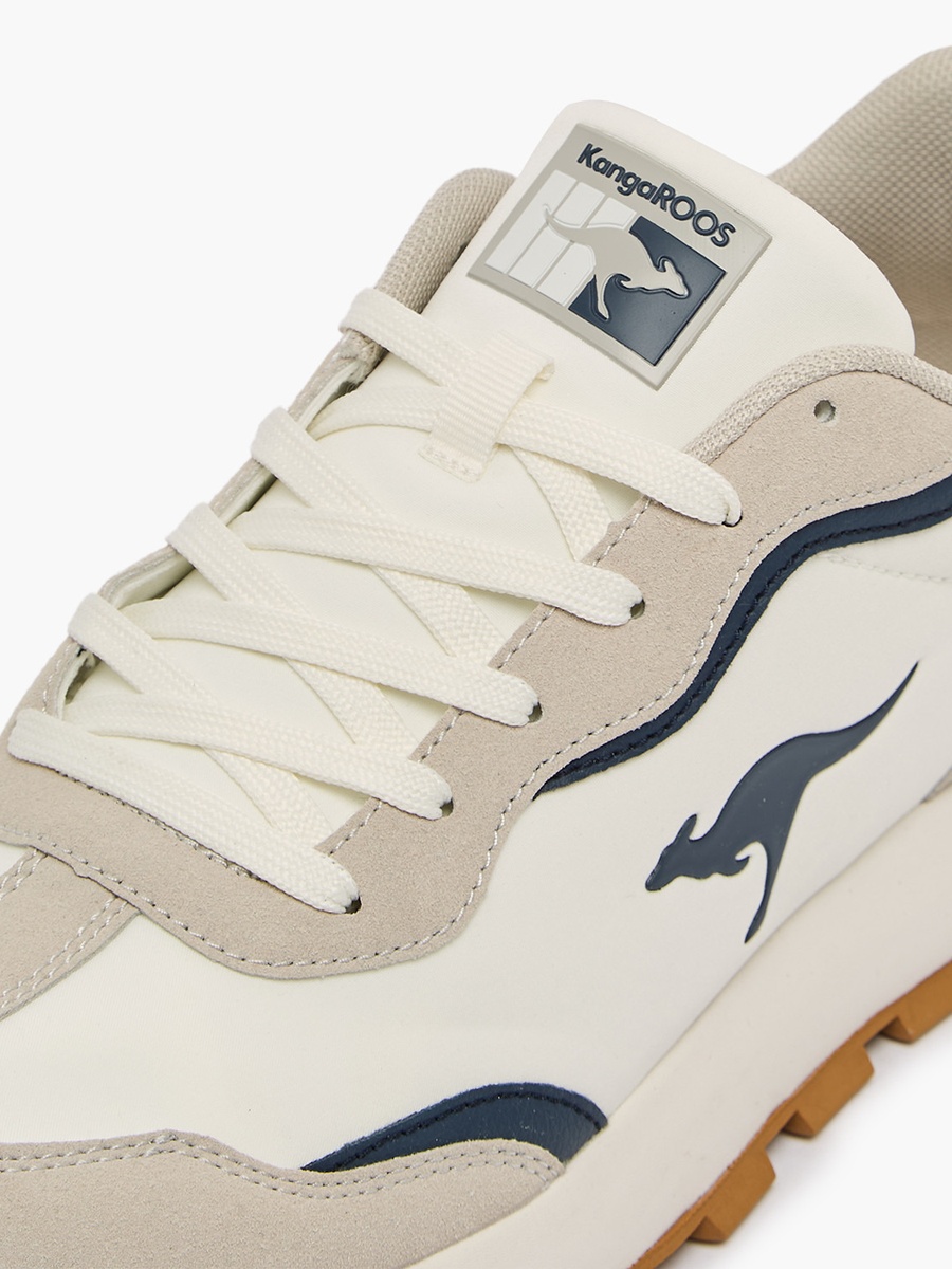 Men Colourblock Sports Shoes