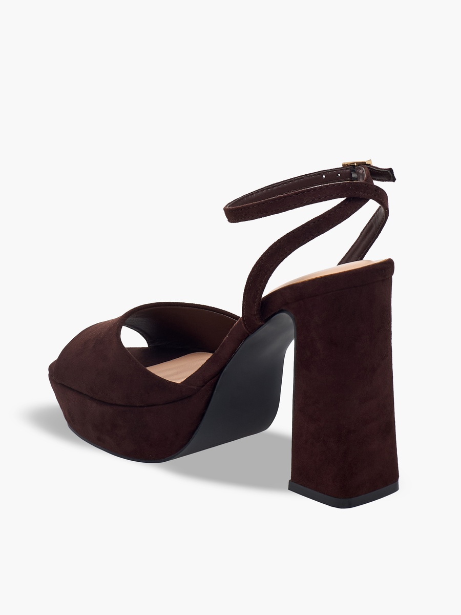 صندل بكعب بلاتفورم للنساء