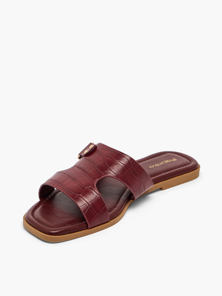 Women Buckle Accent Flat Sandals